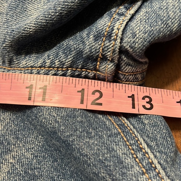 American Eagle 90's Boyfriend Wide Leg Cropped Rough Hem Sz 12S EUC - Picture 9 of 11